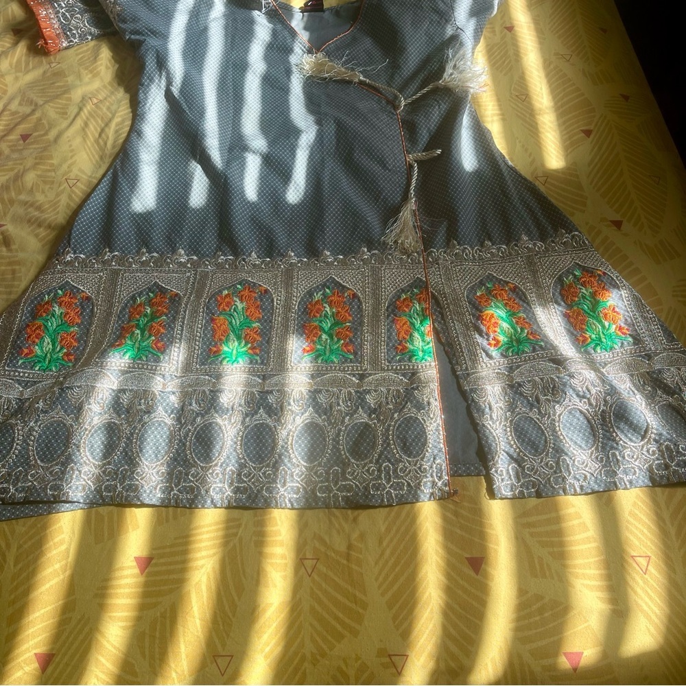 Pakistani Indian Festive Kurta Dress Style Casual Party Wear Full of Embroidery - Picture 6 of 8